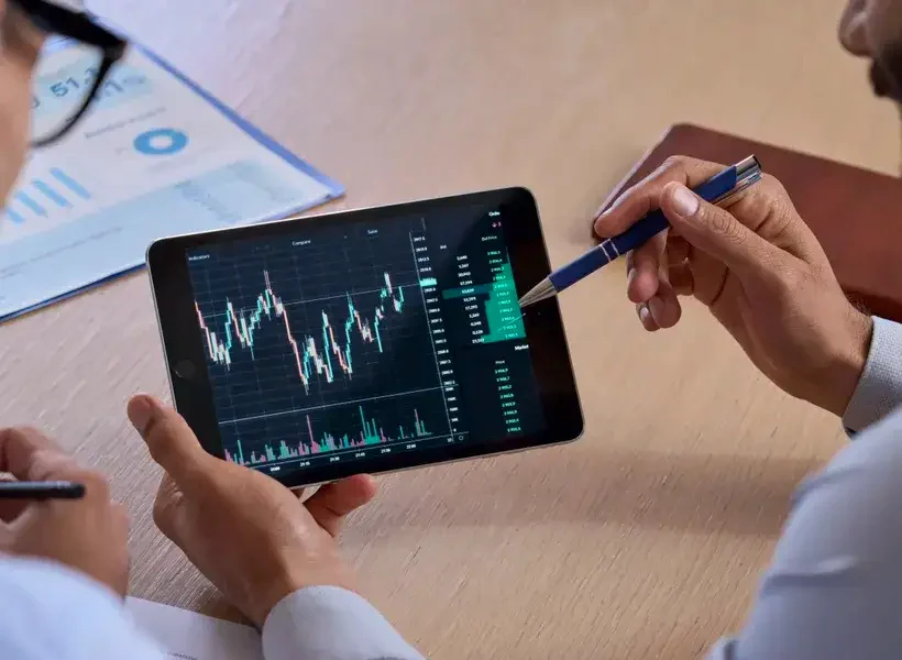 Jospira Uvexel plateforme de trading